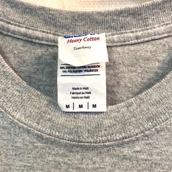 Mens Gildan Cotton Free Brady Short Sleeve T-Shirt Size Medium - Picture 4 of 5